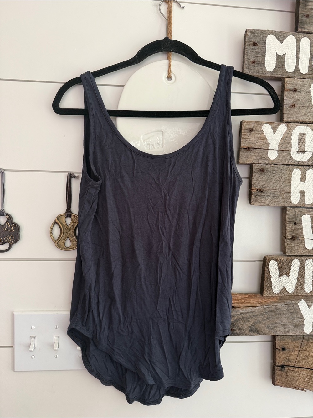 Savvi size small top